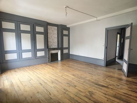 appartement à louer - 4 pièces - 80 m2 - BAR SUR AUBE - 10 - CHAMPAGNE-ARDENNE