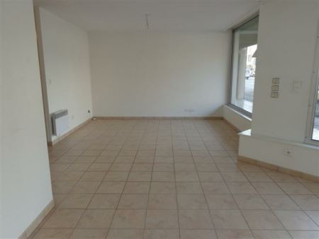 appartement à louer - 2 pièces - 65 m2 - BAR SUR AUBE - 10 - CHAMPAGNE-ARDENNE