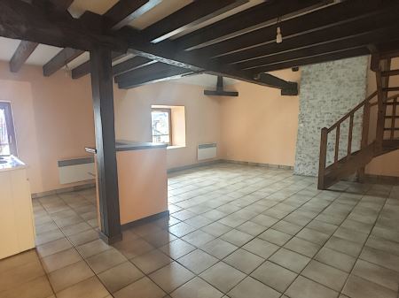 appartement à louer - 3 pièces - 65 m2 - BAR SUR AUBE - 10 - CHAMPAGNE-ARDENNE