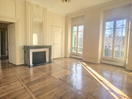 appartement à louer - 2 pièces - 65 m2 - BAR SUR AUBE - 10 - CHAMPAGNE-ARDENNE