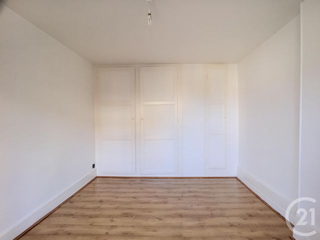 Afficher la photo en grand Appartement T2 à louer - 2 pièces - 54.0 m2 - BAR SUR AUBE - 10 - CHAMPAGNE-ARDENNE - Century 21 Legout Immobilier