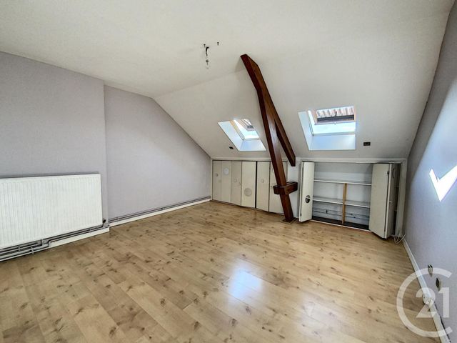 Afficher la photo en grand Appartement F3 à vendre - 3 pièces - 74.14 m2 - BAR SUR AUBE - 10 - CHAMPAGNE-ARDENNE - Century 21 Legout Immobilier