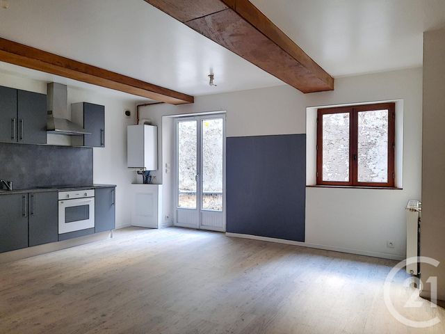 Appartement T3 à louer - 3 pièces - 56.71 m2 - BAR SUR AUBE - 10 - CHAMPAGNE-ARDENNE - Century 21 Legout Immobilier