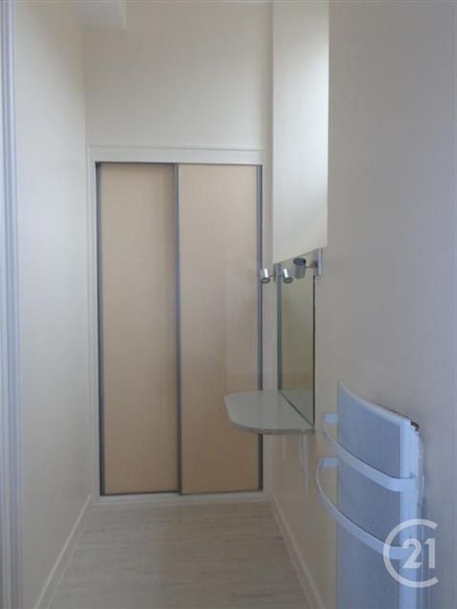 Appartement F2 à louer - 2 pièces - 80.0 m2 - BAR SUR AUBE - 10 - CHAMPAGNE-ARDENNE - Century 21 Legout Immobilier Appartement F2 à louer - 2 pièces - 80.0 m2 - BAR SUR AUBE - 10 - CHAMPAGNE-ARDENNE - Century 21 Legout Immobilier