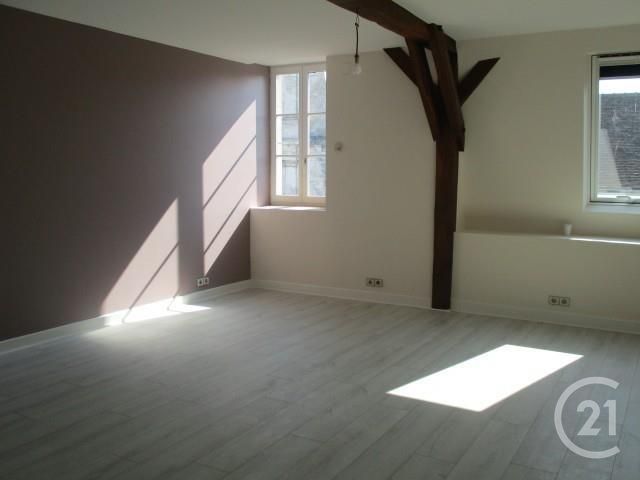 Appartement F3 à louer - 3 pièces - 77.5 m2 - BAR SUR AUBE - 10 - CHAMPAGNE-ARDENNE - Century 21 Legout Immobilier