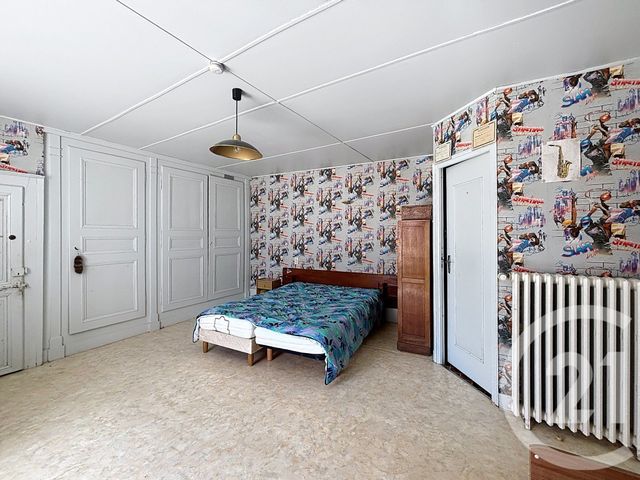 maison à vendre - 9 pièces - 260.0 m2 - CHAMPIGNOL LEZ MONDEVILLE - 10 - CHAMPAGNE-ARDENNE - Century 21 Legout Immobilier