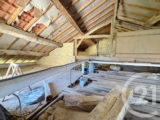 maison à vendre - 9 pièces - 260.0 m2 - CHAMPIGNOL LEZ MONDEVILLE - 10 - CHAMPAGNE-ARDENNE - Century 21 Legout Immobilier