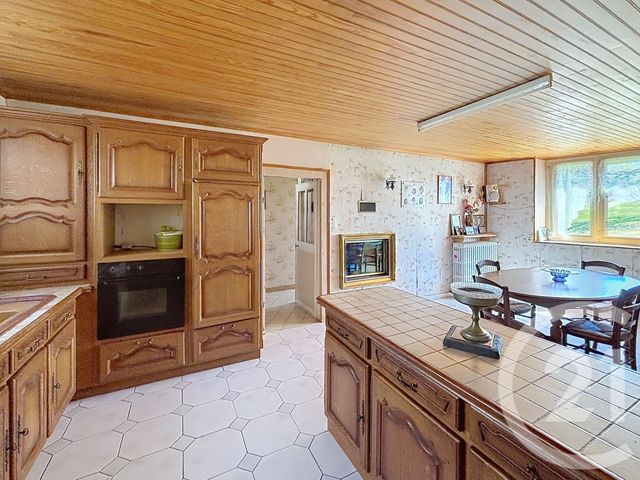 maison à vendre - 9 pièces - 260.0 m2 - CHAMPIGNOL LEZ MONDEVILLE - 10 - CHAMPAGNE-ARDENNE - Century 21 Legout Immobilier