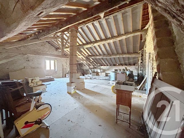 maison à vendre - 9 pièces - 260.0 m2 - CHAMPIGNOL LEZ MONDEVILLE - 10 - CHAMPAGNE-ARDENNE - Century 21 Legout Immobilier
