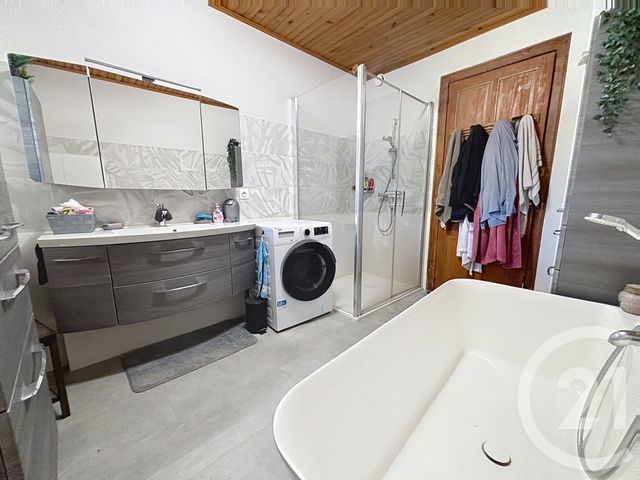 maison à vendre - 9 pièces - 260.0 m2 - CHAMPIGNOL LEZ MONDEVILLE - 10 - CHAMPAGNE-ARDENNE - Century 21 Legout Immobilier