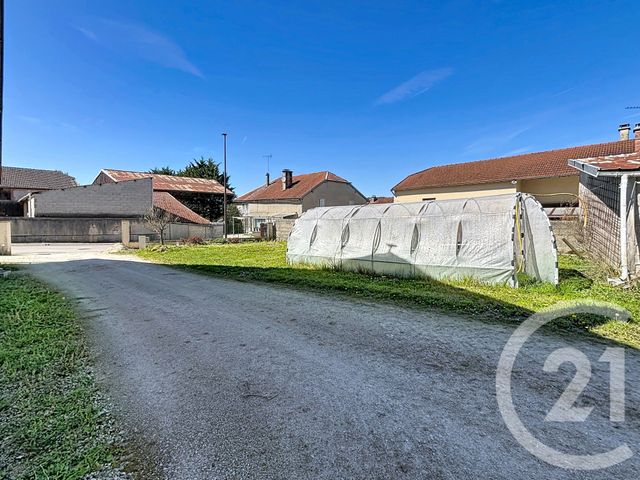maison à vendre - 9 pièces - 260.0 m2 - CHAMPIGNOL LEZ MONDEVILLE - 10 - CHAMPAGNE-ARDENNE - Century 21 Legout Immobilier