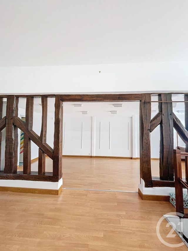 Appartement Local à louer - 1 pièce - 108.0 m2 - BAR SUR AUBE - 10 - CHAMPAGNE-ARDENNE - Century 21 Legout Immobilier