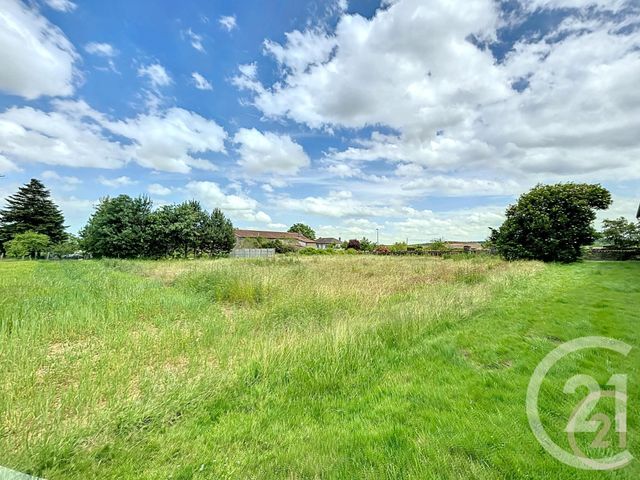 Afficher la photo en grand terrain à vendre - 2057.0 m2 - FRESNAY - 10 - CHAMPAGNE-ARDENNE - Century 21 Legout Immobilier