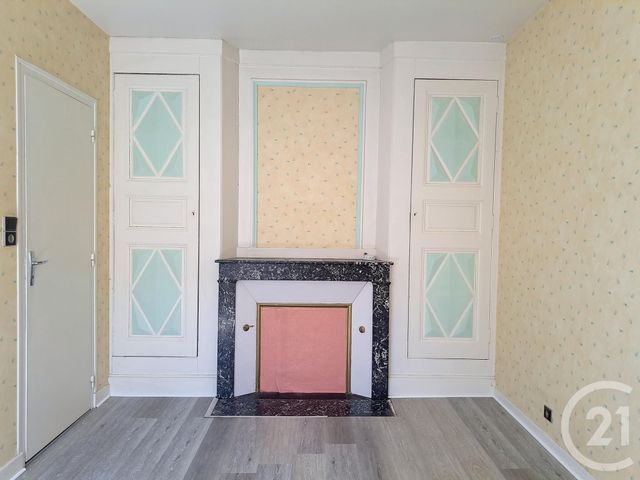 Appartement F2 à louer - 2 pièces - 31.0 m2 - BAR SUR AUBE - 10 - CHAMPAGNE-ARDENNE - Century 21 Legout Immobilier