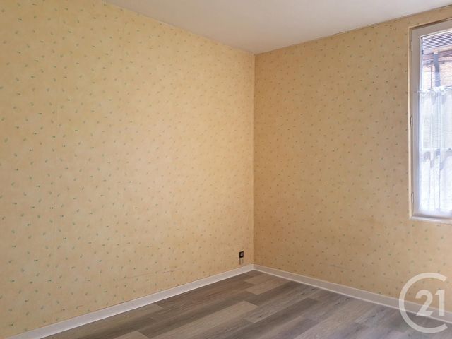 Appartement F2 à louer - 2 pièces - 31.0 m2 - BAR SUR AUBE - 10 - CHAMPAGNE-ARDENNE - Century 21 Legout Immobilier