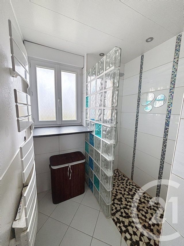 maison à vendre - 6 pièces - 128.0 m2 - VENDEUVRE SUR BARSE - 10 - CHAMPAGNE-ARDENNE - Century 21 Legout Immobilier