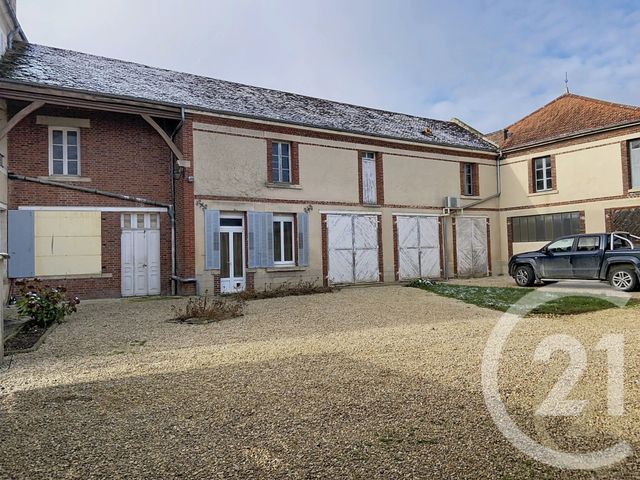 maison à vendre - 8 pièces - 229.4 m2 - MAGNY FOUCHARD - 10 - CHAMPAGNE-ARDENNE - Century 21 Legout Immobilier
