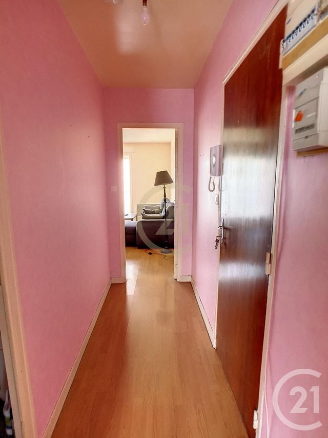 Appartement T2 à vendre - 2 pièces - 47.0 m2 - BAR SUR AUBE - 10 - CHAMPAGNE-ARDENNE - Century 21 Legout Immobilier