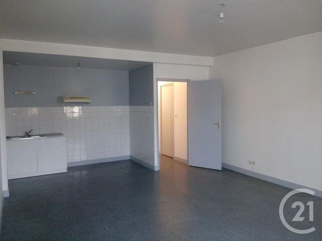 Appartement Studio à louer BAR SUR AUBE