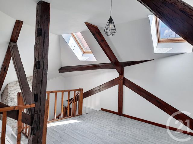 Appartement T3 à louer - 3 pièces - 65.9 m2 - BAR SUR AUBE - 10 - CHAMPAGNE-ARDENNE - Century 21 Legout Immobilier