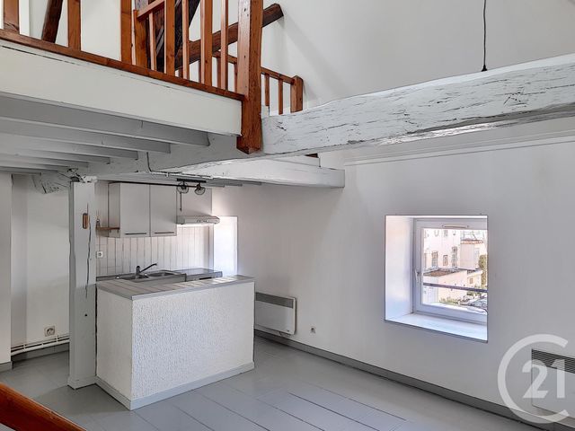 Appartement T3 à louer - 3 pièces - 65.9 m2 - BAR SUR AUBE - 10 - CHAMPAGNE-ARDENNE - Century 21 Legout Immobilier