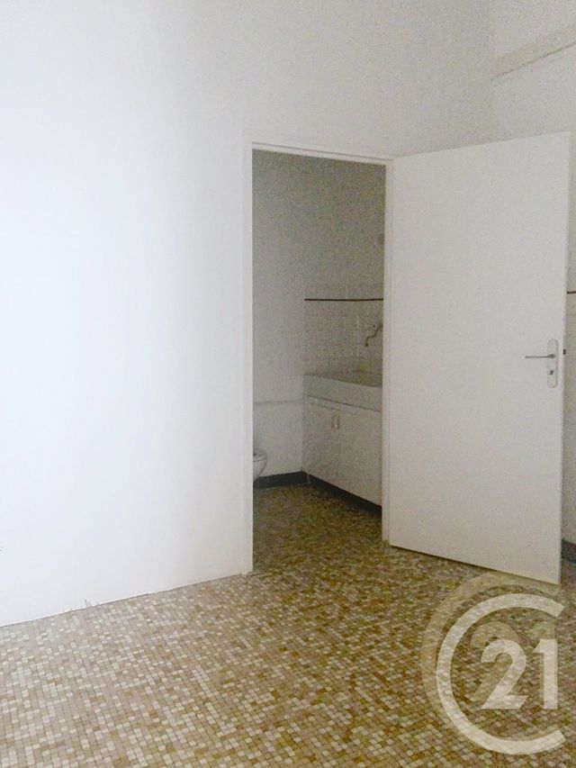 Appartement à louer - 2 pièces - 45.0 m2 - BAR SUR AUBE - 10 - CHAMPAGNE-ARDENNE - Century 21 Legout Immobilier