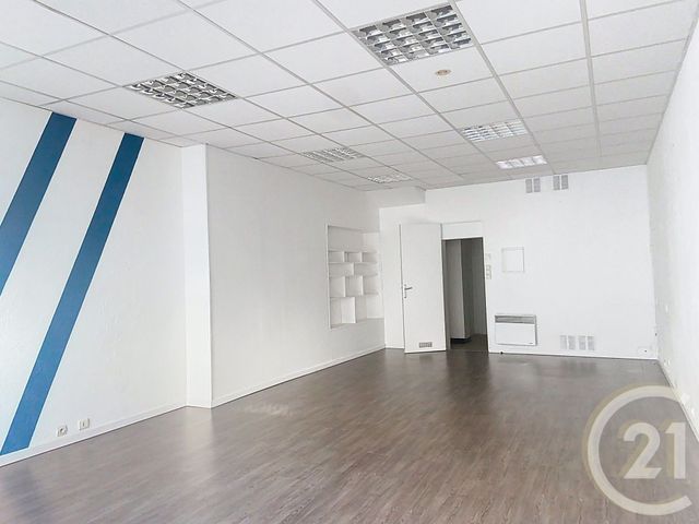 Appartement à louer - 2 pièces - 45.0 m2 - BAR SUR AUBE - 10 - CHAMPAGNE-ARDENNE - Century 21 Legout Immobilier