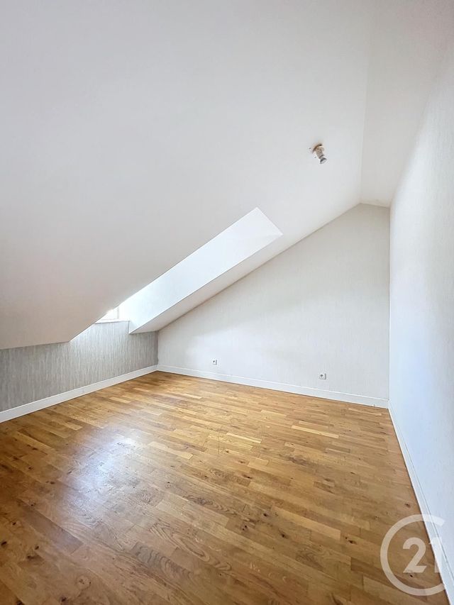 Appartement F4 à louer - 5 pièces - 78.2 m2 - BAR SUR AUBE - 10 - CHAMPAGNE-ARDENNE - Century 21 Legout Immobilier