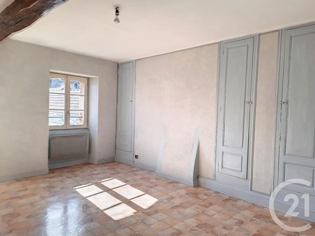 Appartement T4 à louer - 4 pièces - 62.7 m2 - BAR SUR AUBE - 10 - CHAMPAGNE-ARDENNE - Century 21 Legout Immobilier