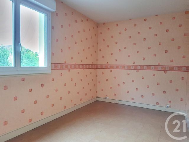 Appartement F4 à louer - 4 pièces - 63.0 m2 - BAR SUR AUBE - 10 - CHAMPAGNE-ARDENNE - Century 21 Legout Immobilier