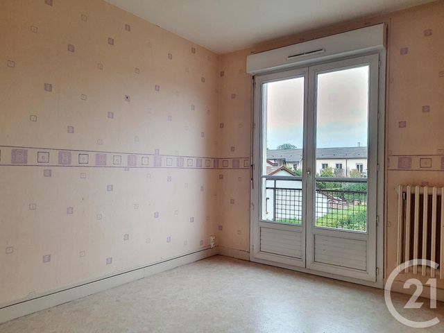 Appartement F4 à louer - 4 pièces - 63.0 m2 - BAR SUR AUBE - 10 - CHAMPAGNE-ARDENNE - Century 21 Legout Immobilier