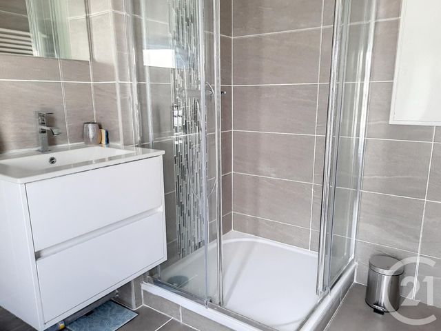 Appartement T1 à louer - 1 pièce - 38.5 m2 - BAR SUR AUBE - 10 - CHAMPAGNE-ARDENNE - Century 21 Legout Immobilier