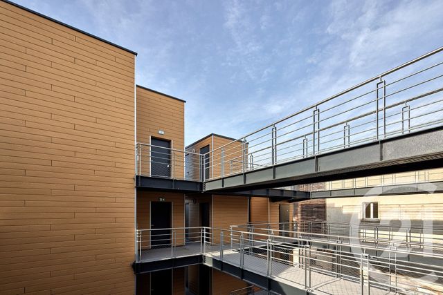 Appartement T3 à louer - 3 pièces - 69.3 m2 - BAR SUR AUBE - 10 - CHAMPAGNE-ARDENNE - Century 21 Legout Immobilier