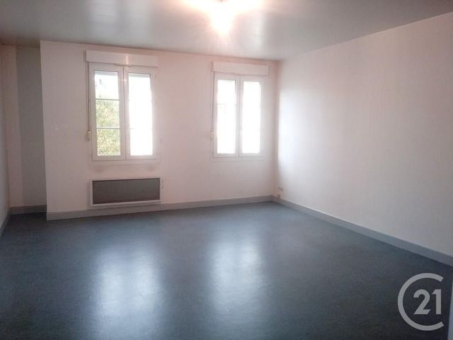 Appartement Studio à louer BAR SUR AUBE