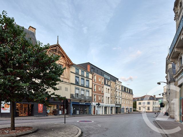 Appartement T3 à louer - 3 pièces - 72.95 m2 - BAR SUR AUBE - 10 - CHAMPAGNE-ARDENNE - Century 21 Legout Immobilier
