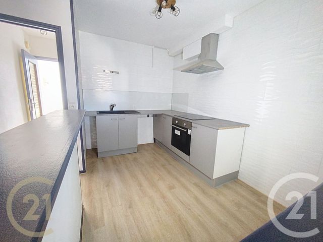 Appartement T3 à louer - 3 pièces - 55.92 m2 - BAR SUR AUBE - 10 - CHAMPAGNE-ARDENNE - Century 21 Legout Immobilier