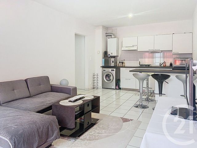 Appartement F2 à louer - 2 pièces - 48.0 m2 - BAR SUR AUBE - 10 - CHAMPAGNE-ARDENNE - Century 21 Legout Immobilier