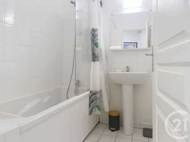 Appartement F2 à louer - 2 pièces - 48.0 m2 - BAR SUR AUBE - 10 - CHAMPAGNE-ARDENNE - Century 21 Legout Immobilier