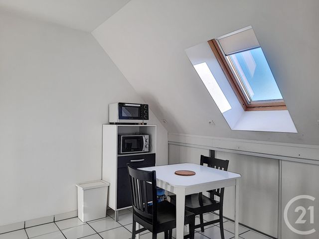Appartement T2 à louer - 2 pièces - 22.0 m2 - BAR SUR AUBE - 10 - CHAMPAGNE-ARDENNE - Century 21 Legout Immobilier