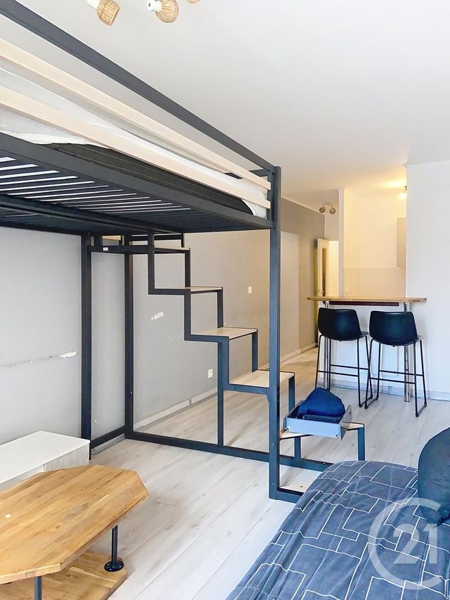 Appartement Studio à louer - 1 pièce - 32.0 m2 - BAR SUR AUBE - 10 - CHAMPAGNE-ARDENNE - Century 21 Legout Immobilier