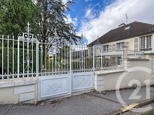 maison à vendre - 9 pièces - 184.0 m2 - BAR SUR AUBE - 10 - CHAMPAGNE-ARDENNE - Century 21 Legout Immobilier